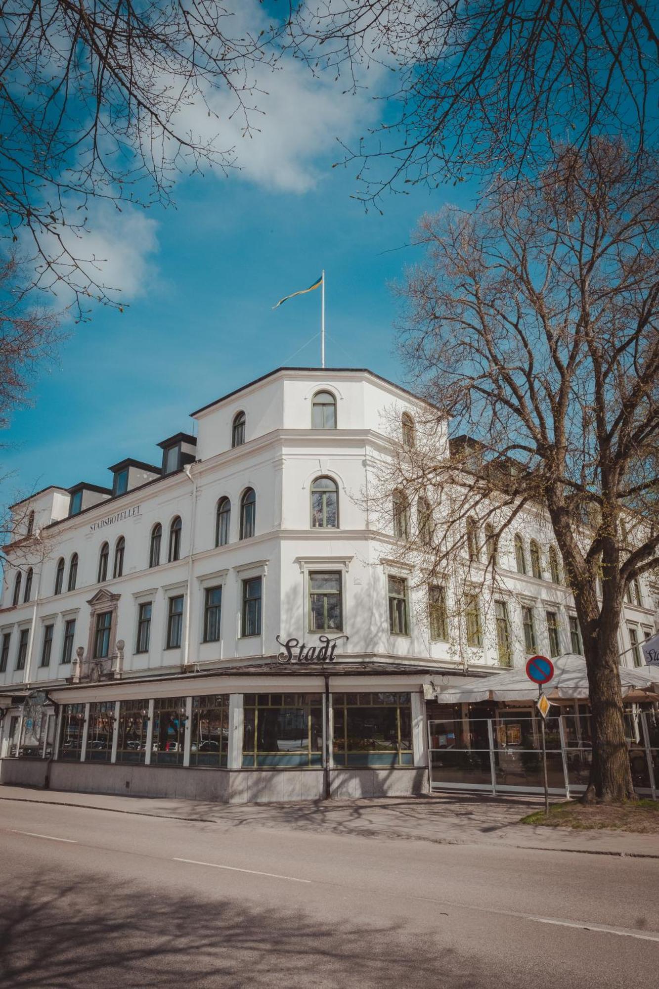 Stadshotellet Lidkoeping Экстерьер фото