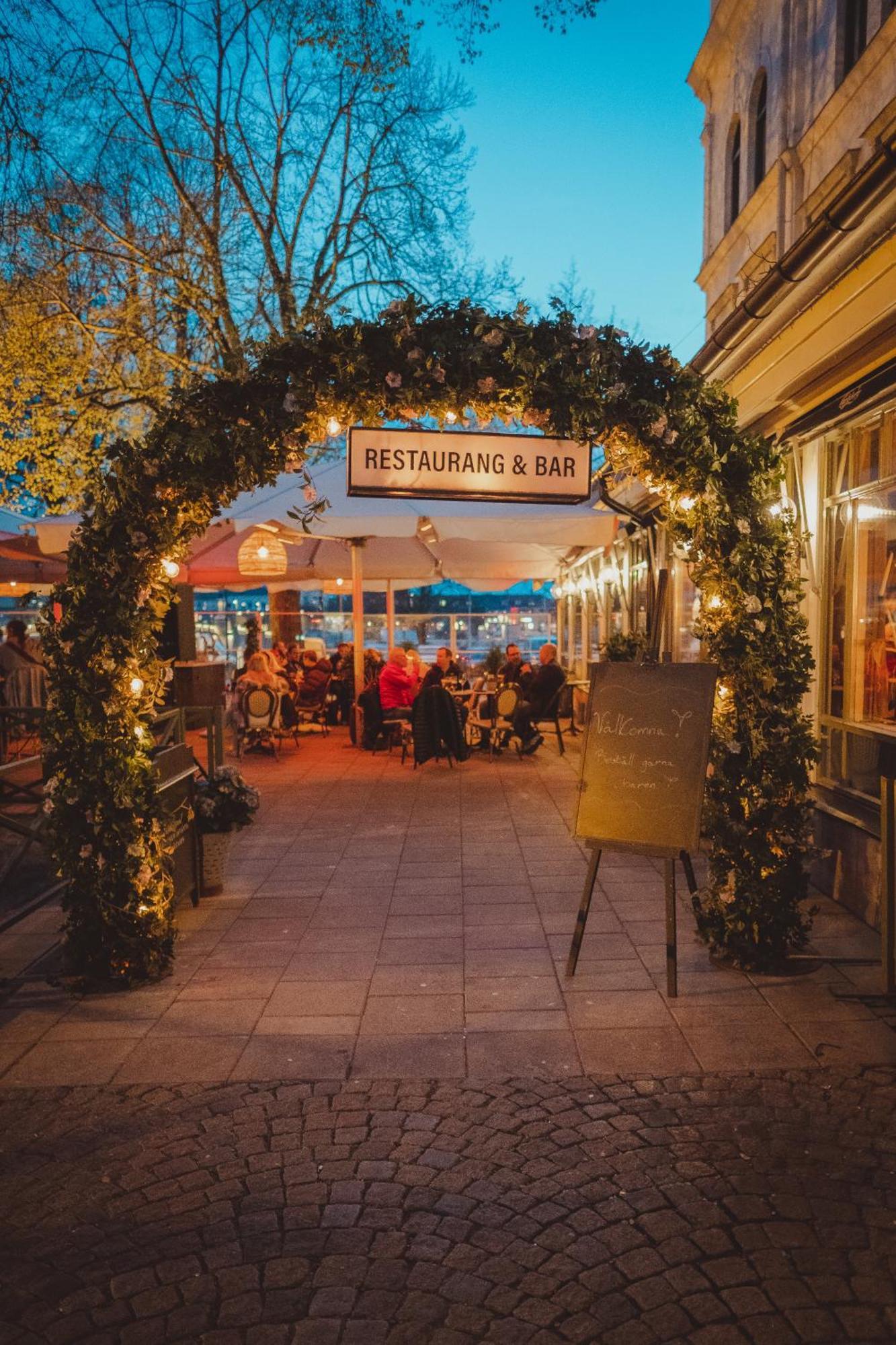 Stadshotellet Lidkoeping Экстерьер фото